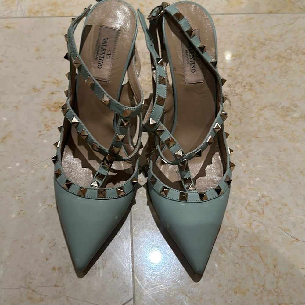 Valentino Rockstuds